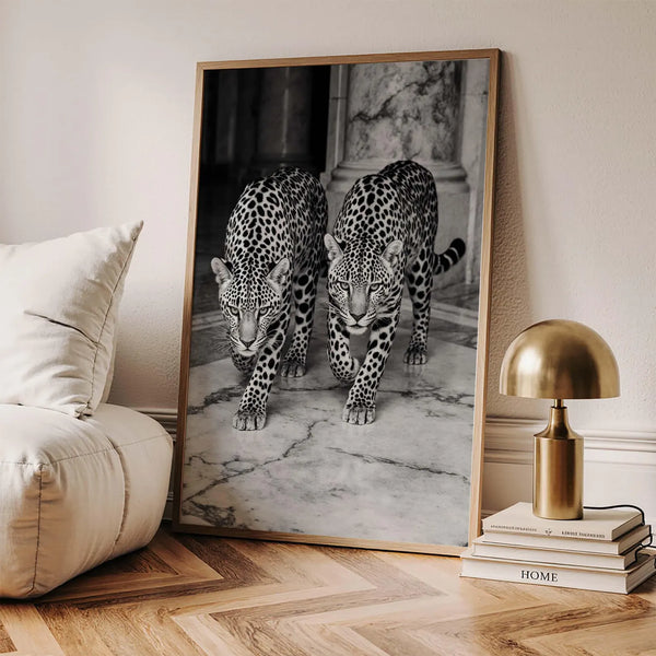 Leoparden Poster – Elegante Tierfotografie – Modernes Tiermotiv Poster