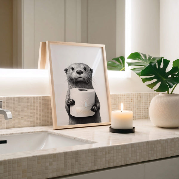 Badezimmer Poster – Otter mit Klopapier – Lustiges Wandbild fürs Bad