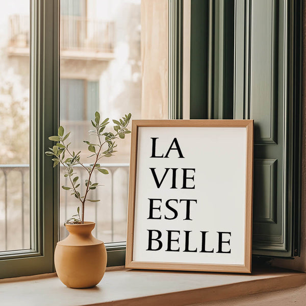 La Vie Est Belle Poster – Flur Wandgestaltung – Eingangsbereich Ideen